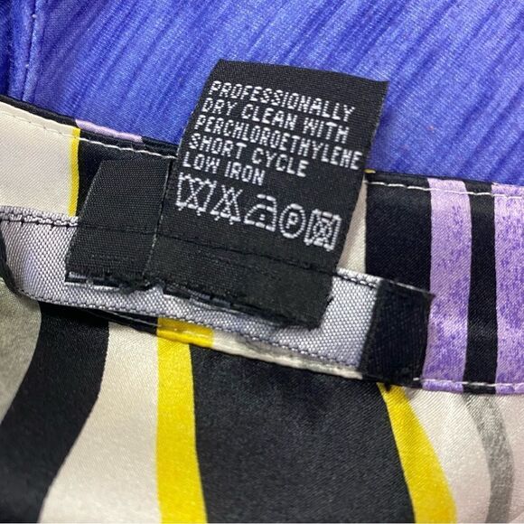 Etcetera beautiful classic silk tunic or dress with modern print fabric - Picture 3 of 5